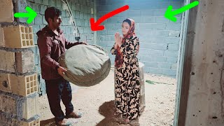 Suddenly, Nazanin Khanum entered angrily and asked Agha Salar for help. Agha Salar replied, \