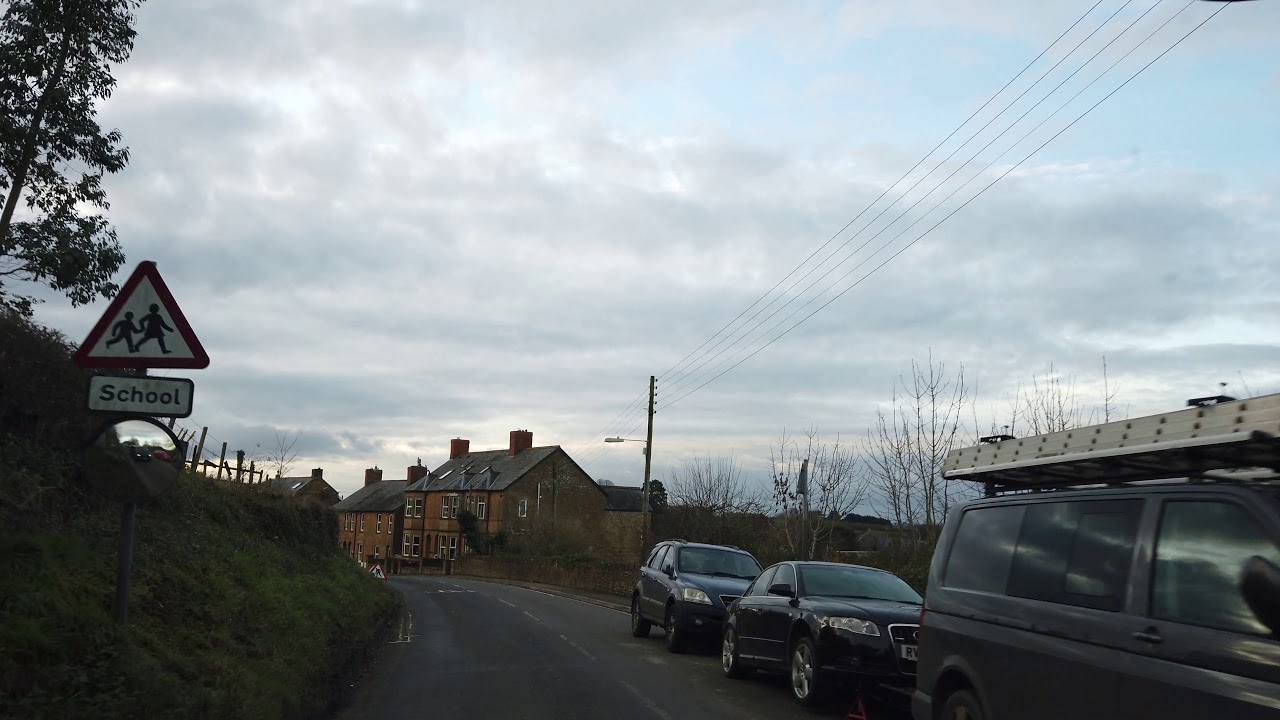 Driving through Stoke-sub-Hamdon on Christmas day in 4K (3840x2160), 60fps
