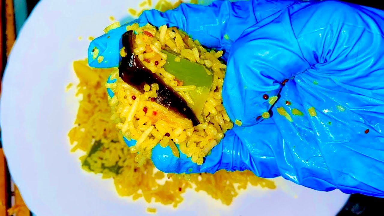 •10 Minutes Easy Lunchbox Special: Capsicum & Brinjal Rice | Quick Veg Rice Recipe