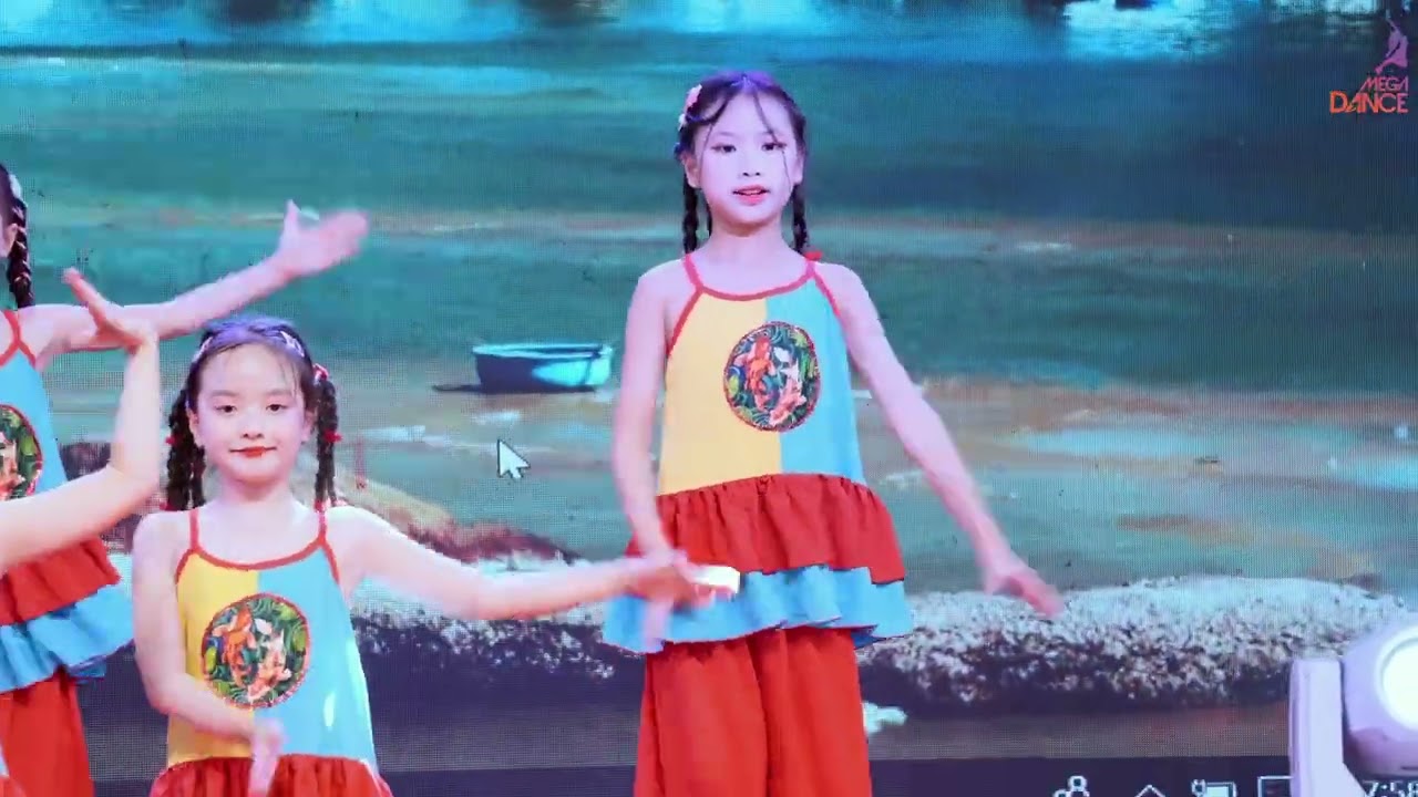 Sự tích làng chài | MegaDance | Tổng kết năm 2025 - Mùa xuân cổ tích