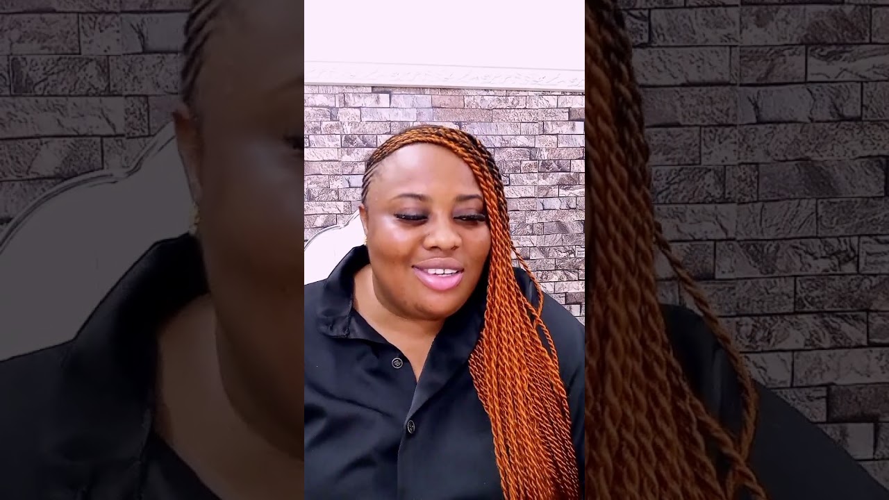 Phyna Disowned her family 2 years ago how come she's at the fore front with Dangote! 