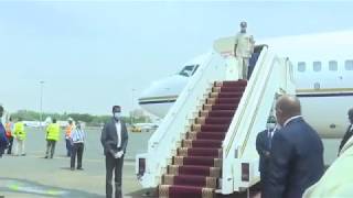 President Isaias Arrives in Khartoum