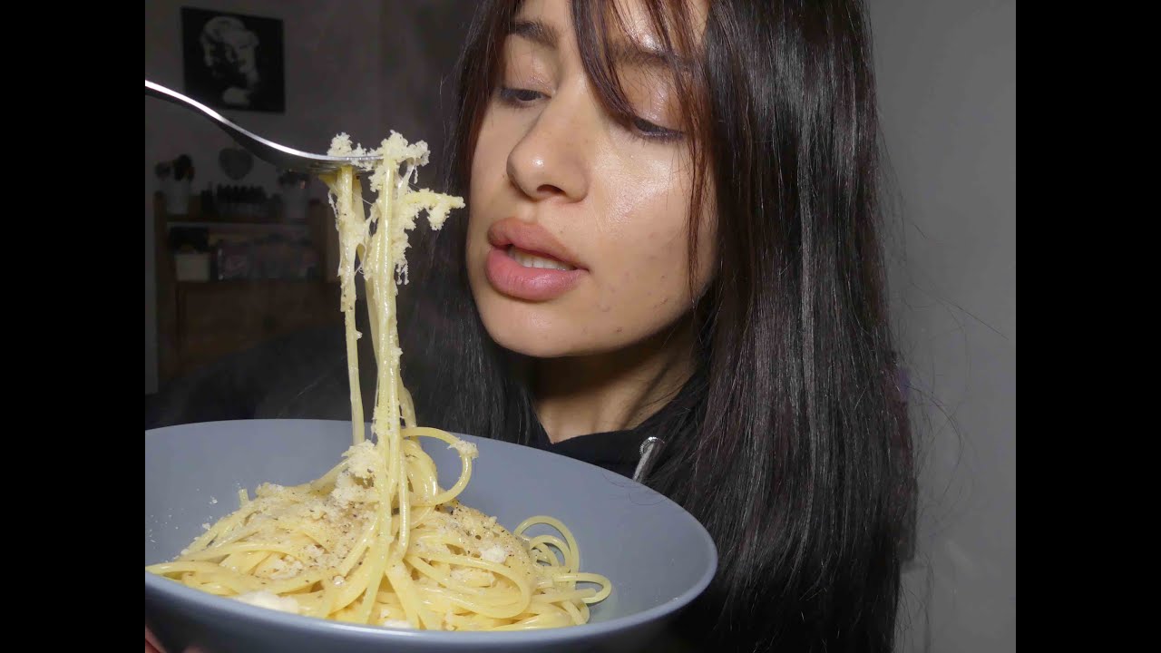 ASMR MUKBANG SPAGHETTI 🍝 + NUOVO LOOK💇| EATING SOUNDS