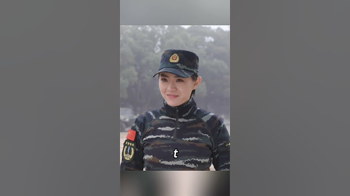 Female instructor threw a grenade to a new recruit,who immediately threw it #film #movie #shorts