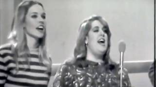 The Mamas And The Papas - California Dreamin' (1966) Resimi