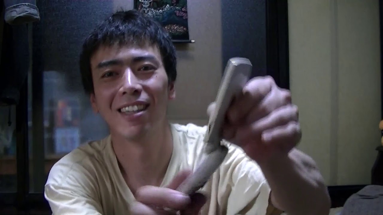 職場で携帯を盗まれた話。なぜ？誰が？