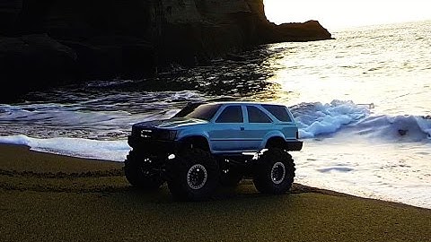 AXIAL SCX10 - PROJECT BULLET - RISING SUN