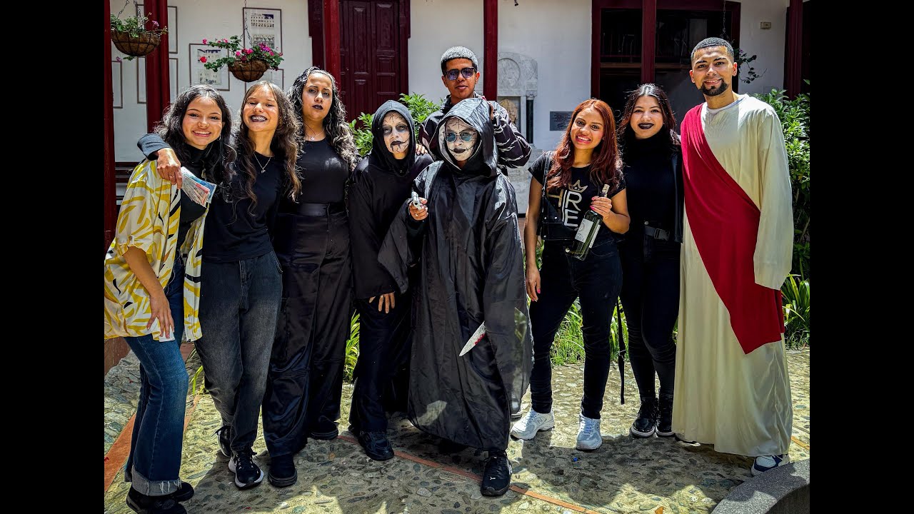 Obra De Teatro Eres Mi Todo | Grupo De Teatro Gracia