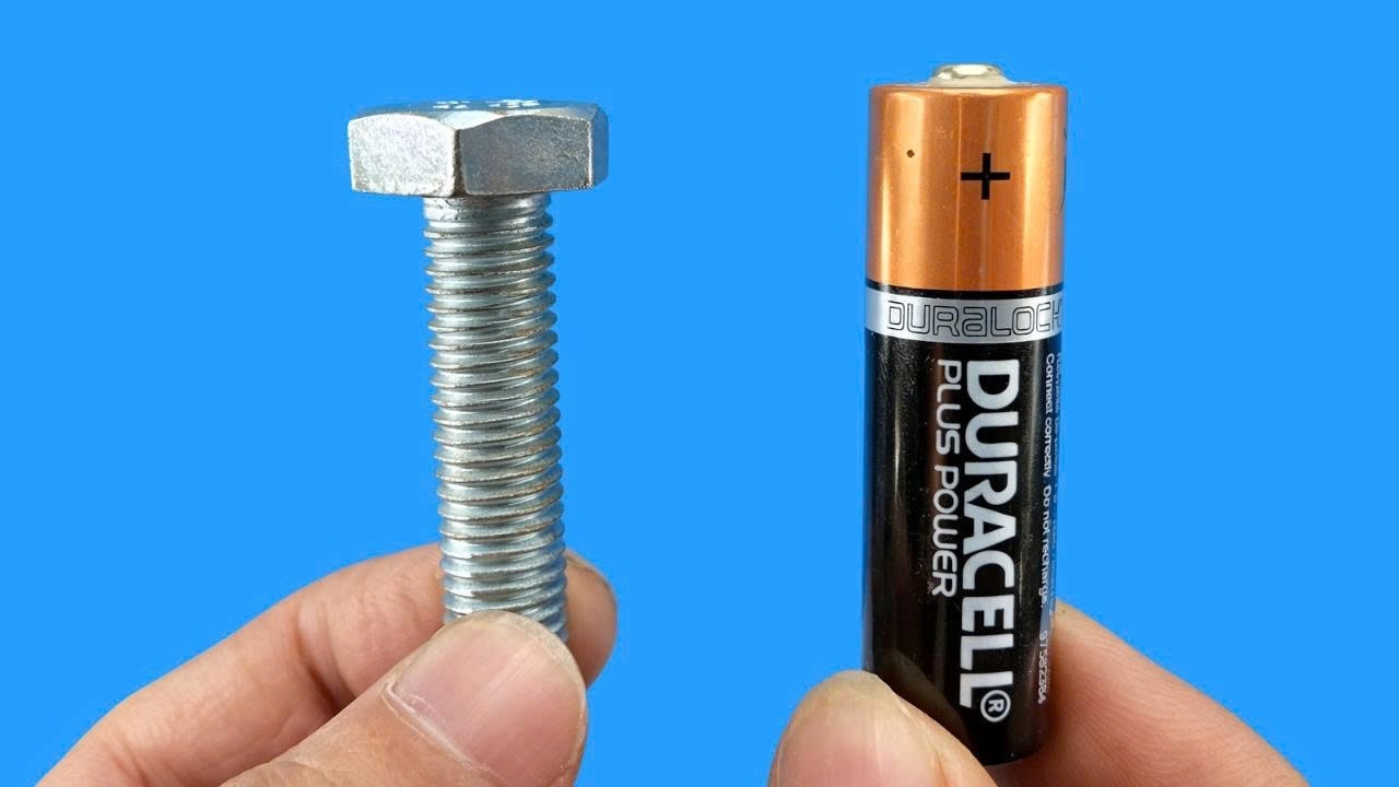 Прекратите тратить деньги на сварочный аппарат! Используйте обычные аккумуляторы — и вы увидите р...