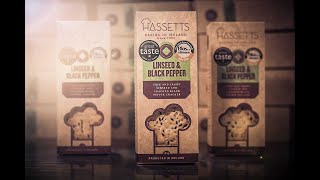 Hassetts bakery - linseed and black pepper cracker. Cork city, Ireland 🇮🇪 Hassetts bakery - linseed and black pepper cracker. Cork city, Ireland 🇮🇪