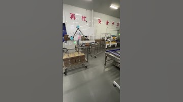Cobots for collaborative and flexible automated palletizing solutions in material handling