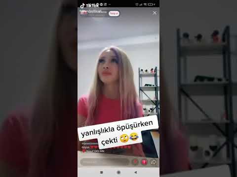 Uzun Makarna Öpüşürken Çekildi Uzun Makarna İfşa Uzunmakarna TikTok Canlı Yayında Öpüşüyor