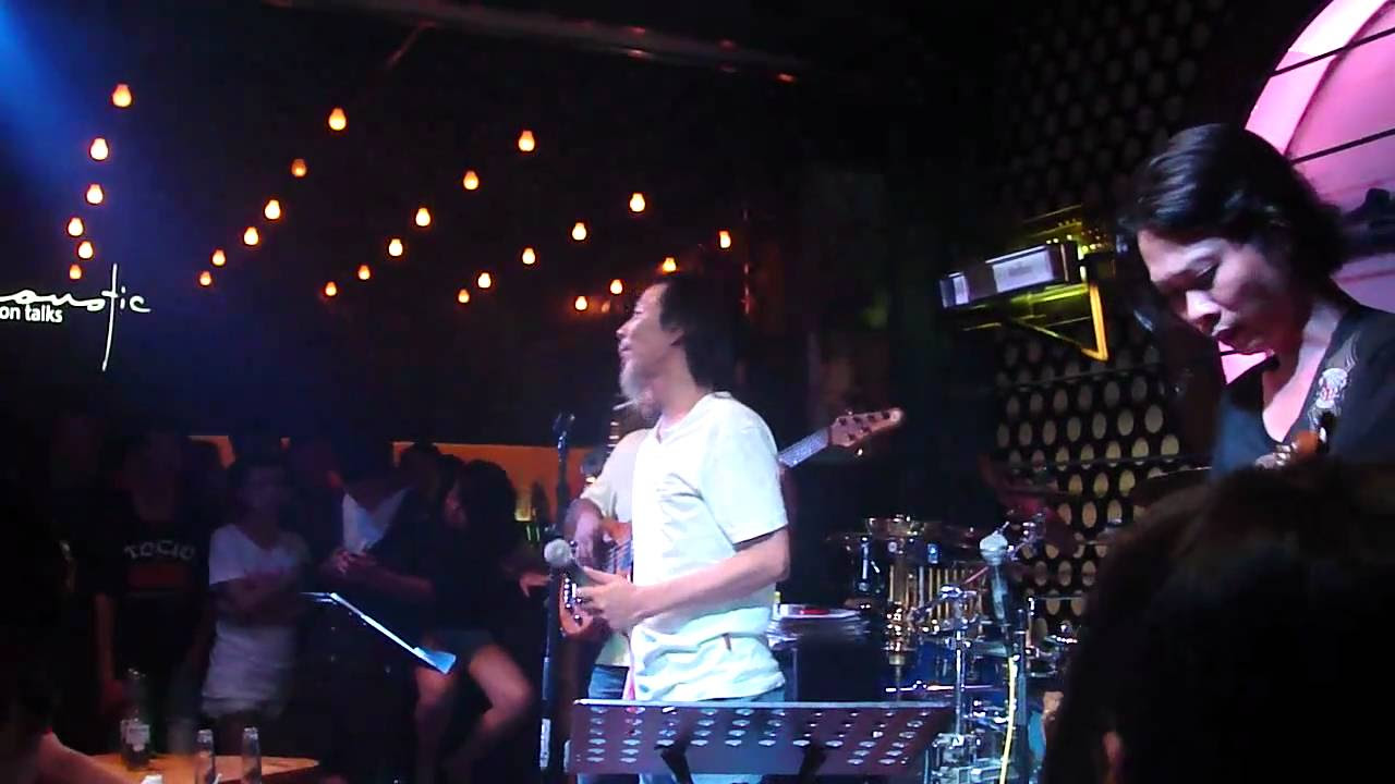 acoustic bar saigon 2022 New Let it be - chú Ký @ Acoustic bar (Saigon)
