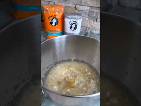 خبز البانوزو الشهير الايطالي     