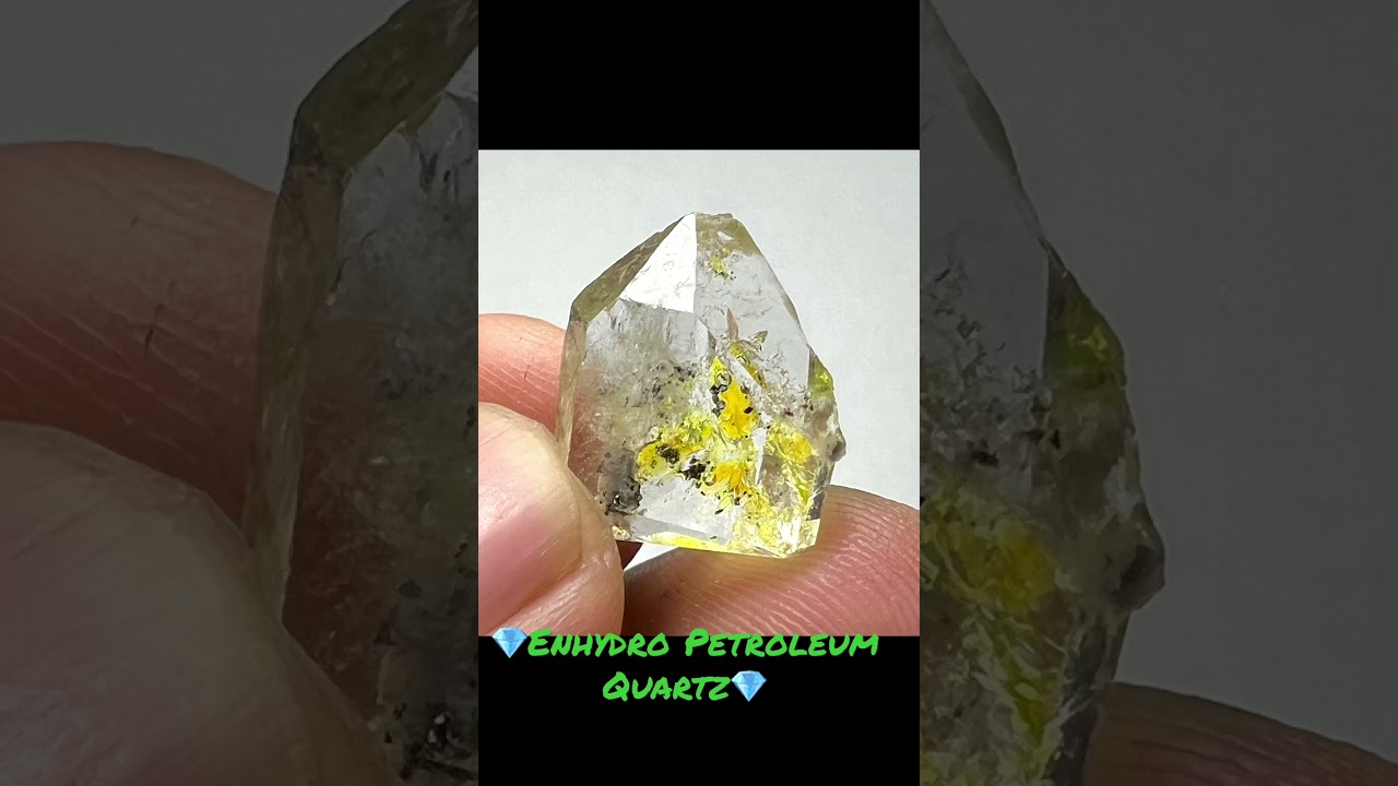 💎 Enhydro Petroleum Quartz 💎 