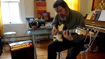 SoaringTortoise Caged Fuzz 100% Recycled Material Fuzz Demo