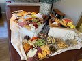 How to make a charcuterie board/ grazing table/ holiday spread