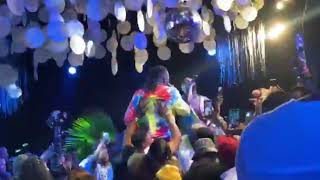 Stonebwoy and Davido performs Activate first time together at Sandbox, Accra