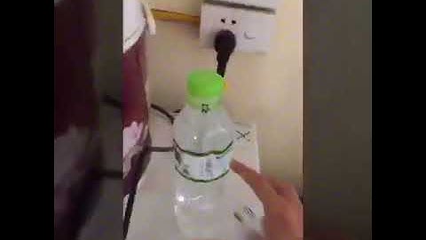 [clip troll] troll thằng bạn uống nước bồn cầu!!!