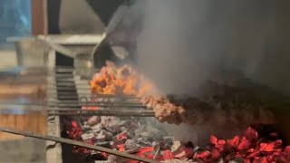 Arkadaşlarla Keyifli Bir Akşam! Mangalda Kebap Pişirip Yedik 🍢🔥