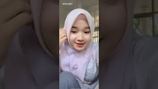Live Cewek Hijab Cantik 254