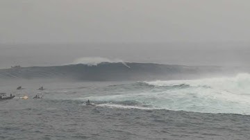 Connor Baxter SUP @ Jaws Peahi Maui