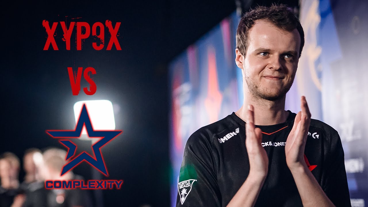 CS:GO PRO MOMENTS: Astralis Xyp9x vs. Complexity (de_vertigo)