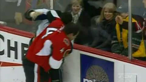 Zenon Konopka vs Chris Phillips Oct 15, 2009 - TSN feed