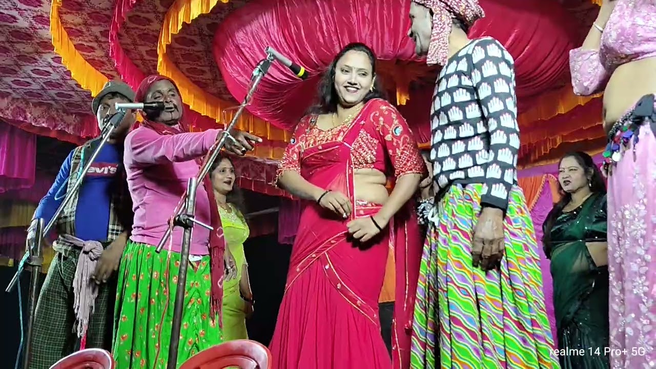 हुड़का  वीडियो हंसी मजाक कॉमेडियन से भरपूर  हंसते हंसते लोटपोट कर देने वाली वीडियो नीतू चंचल की#song