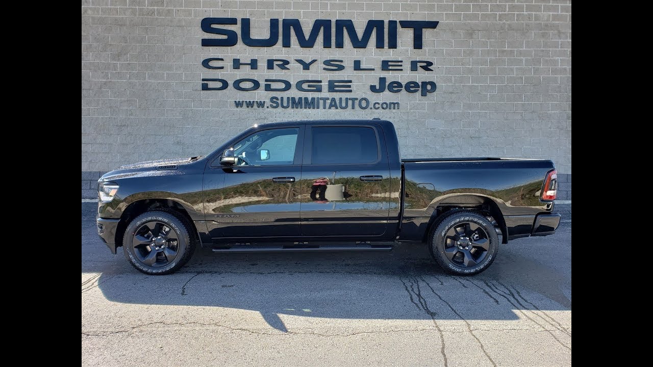 19 Ram 1500 Crew Big Horn Black Package Walk Around Review Sold 9t134 Www Summitauto Com Youtube