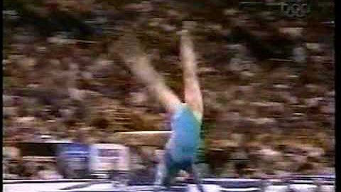 Full Twisting Double Layouts on Floor Exercise in Women