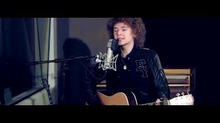 Video voorbeeld van "Francesco Yates - Sugar [Acoustic Version]"