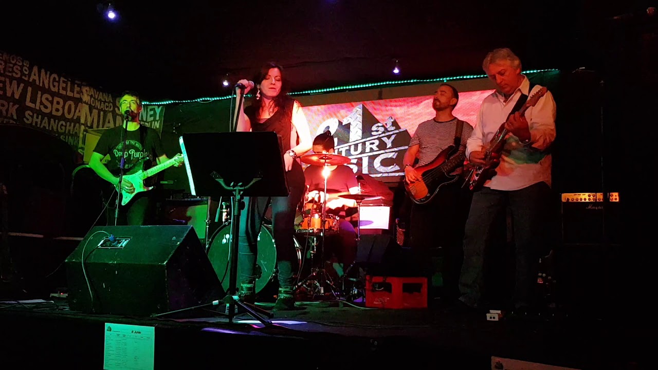 Locked Out Of Heaven 