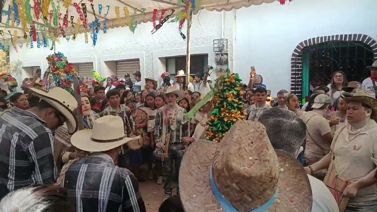 Carnaval 2026 visita el maoma al cohuina de san Miguel los monitos 