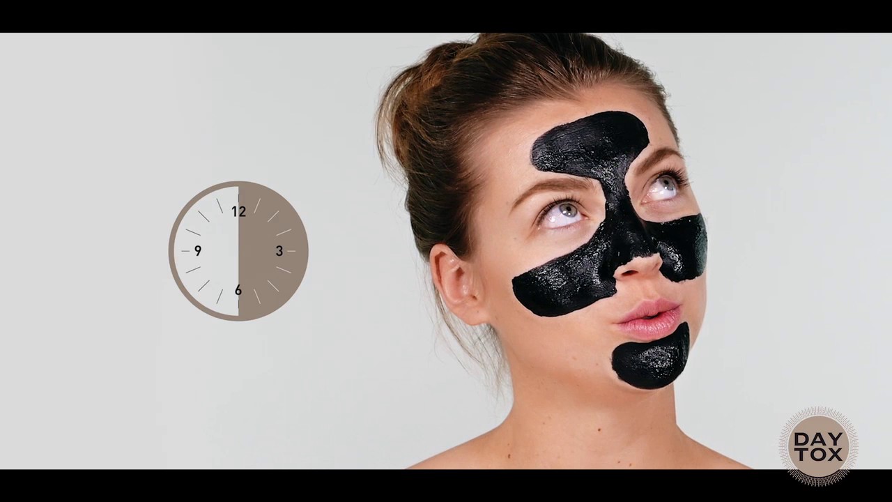 Black Peel off Aktivkohle Maske von DAYTOX - YouTube
