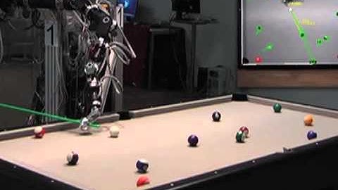 Pool-playing robot