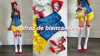 Dressing up as Snow White 🍎💙
