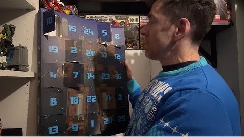 Transformers Christmas countdown with the official store & blokees. Advent calendar opening & build