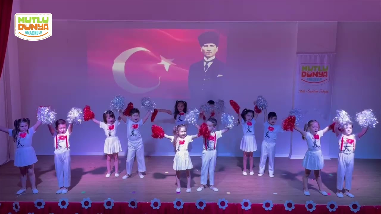 Su Grubu Gösterisi - Türkiye - YouTube