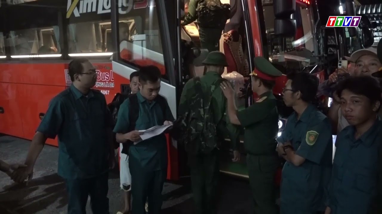 Hội đồng nghĩa vụ quân sự phường Vĩnh Tế giao quân năm 2026