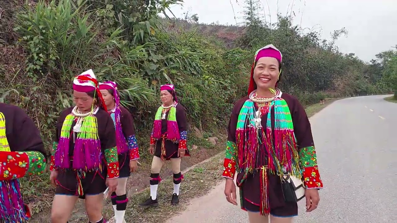 Mùng 1 Tết Thúy Vân Hát Chúc Tết Xuân Bính Ngọ 2026 