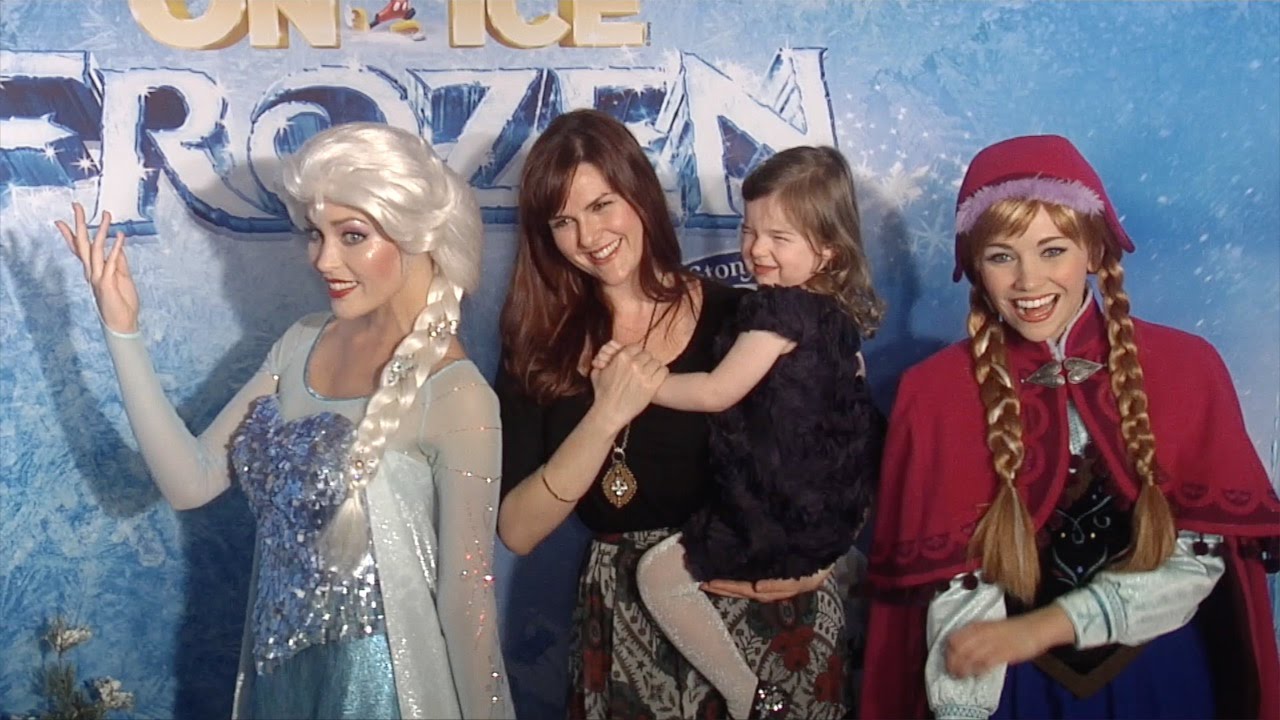 Sara Rue with daughter Talulah "Disney On Ice Presents FROZEN" Premiere