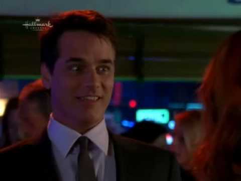 Sara Rue in Eastwick 06