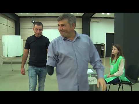 შშმ ამომრჩეველთა კენჭისყრაში მონაწილეობის საკითხების შესახებ (აზერბაიჯანულენოვანი სუბტიტრებით)