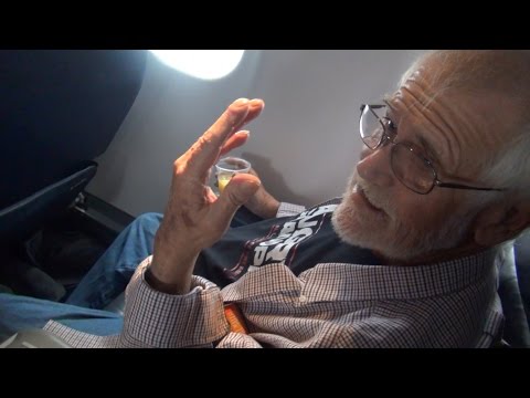 ANGRY GRANDPA FLIES TO PHILADELPHIA!