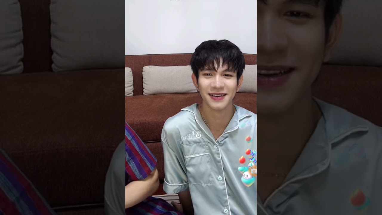 ရှိုင်းကိုပူဆာပြီး ၀ယ်ကျွေးခိုင်းတာပါတဲ့ရှင် #vitashine