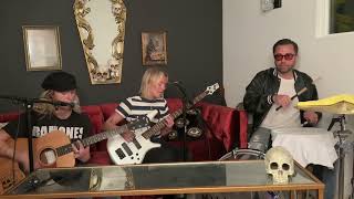 Suddenly (Acoustic) - Miswired Suddenly (Acoustic) - Miswired