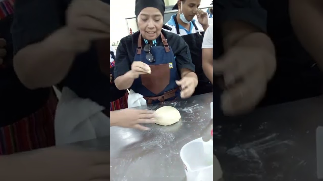 Watch masa de pan de dulce y enrollado(2) on YouTube Watch masa de pan de dulce y enrollado(2) on YouTube