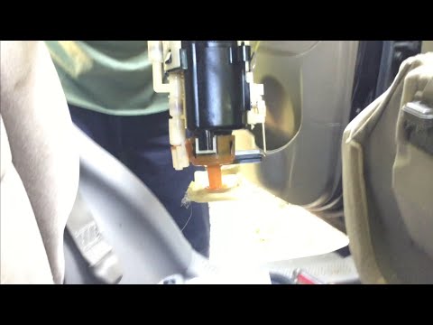 Cambio de sensor de temperatura de la bomba de combustible 2004 Hyundai Santa Fe código p0182