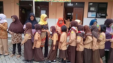 Halal bihalal disekolah